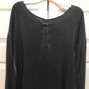 American Eagle Gray Long Sleeve Shirt